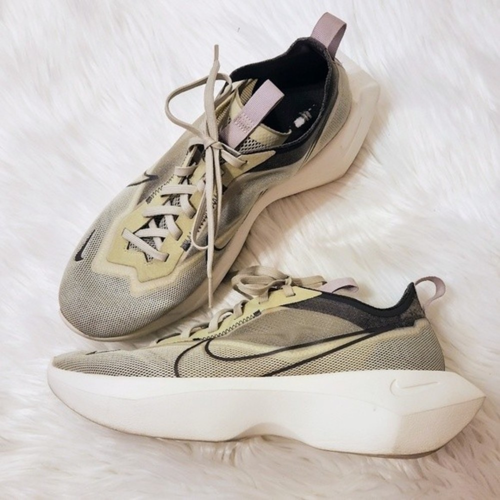 ❗️SOLD❗️Nike Vista Lite | Olive Aura Thunder Grey Mesh Upper Running Shoes - Picture 2 of 12